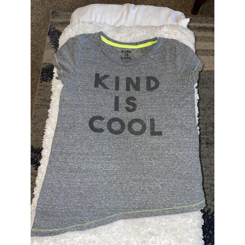 Kind is cool girls sz. XL gray asymmetrical tee. Soft, cute
